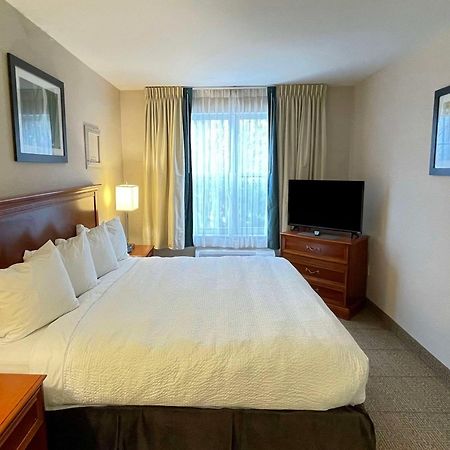 Smart Suites South Burlington Extérieur photo