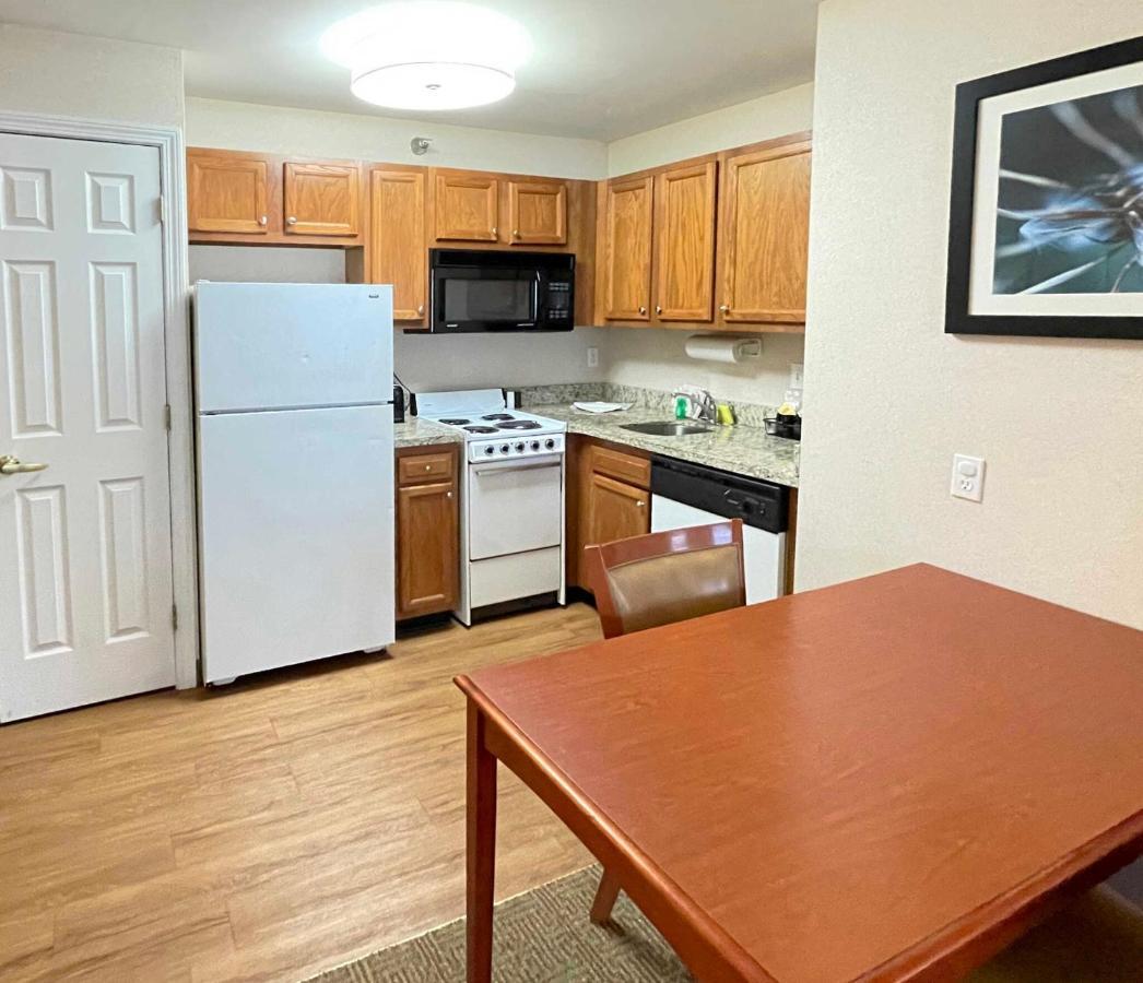 Smart Suites South Burlington Extérieur photo