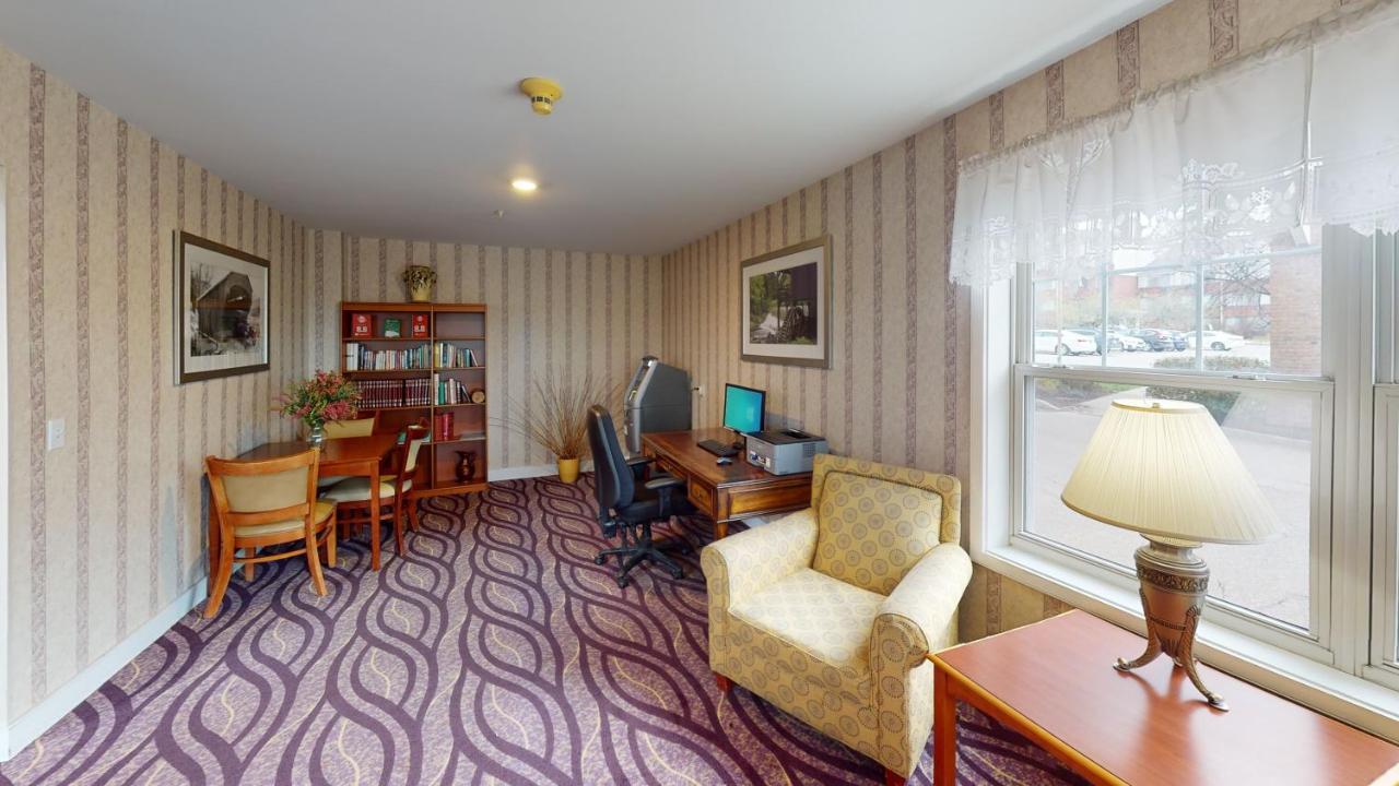 Smart Suites South Burlington Extérieur photo