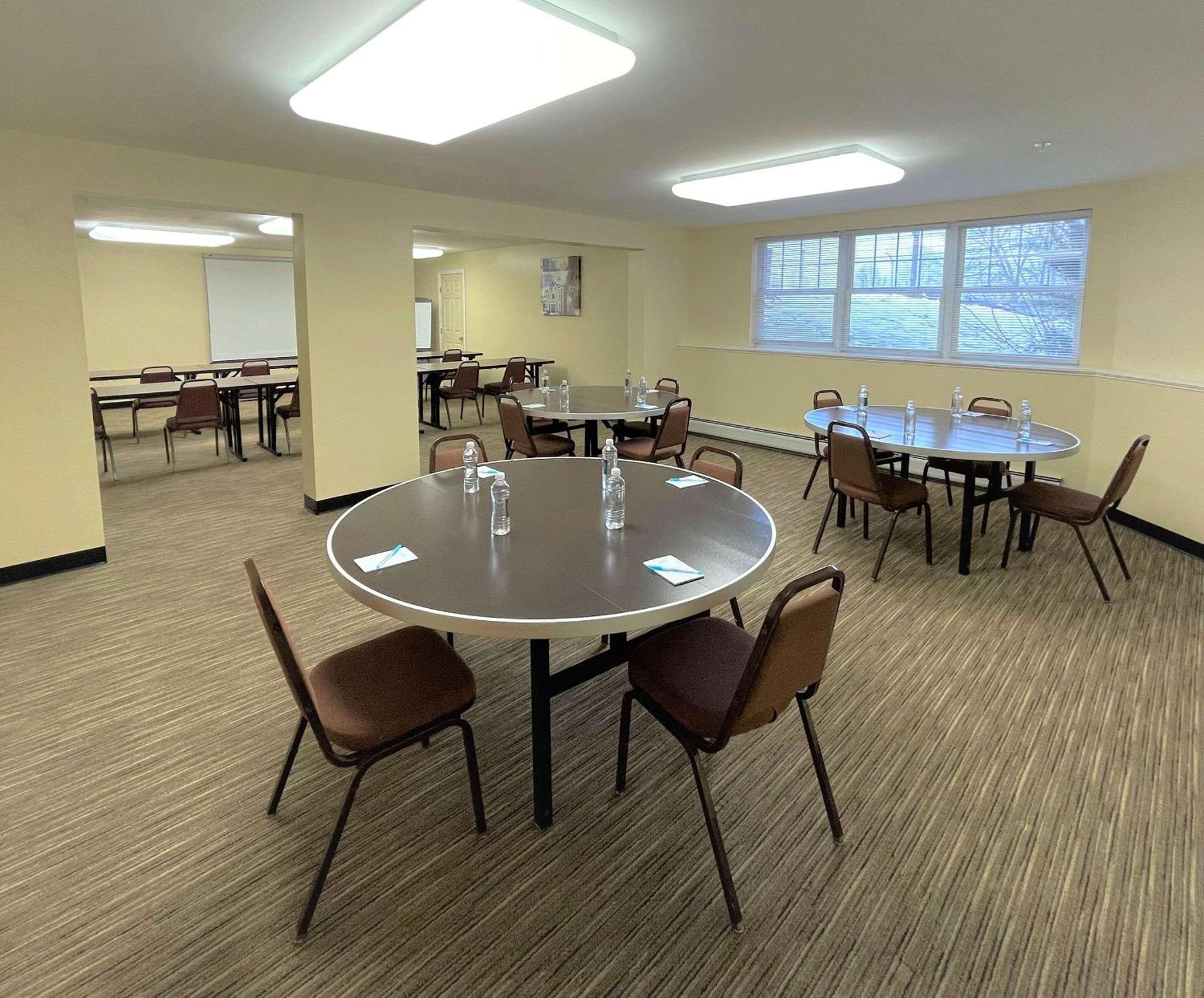 Smart Suites South Burlington Extérieur photo
