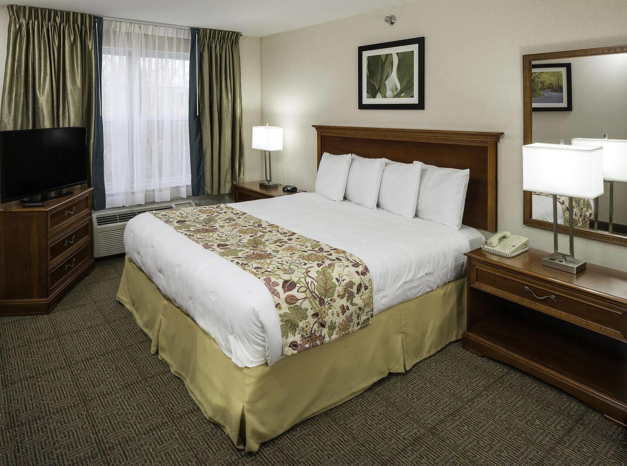 Smart Suites South Burlington Extérieur photo